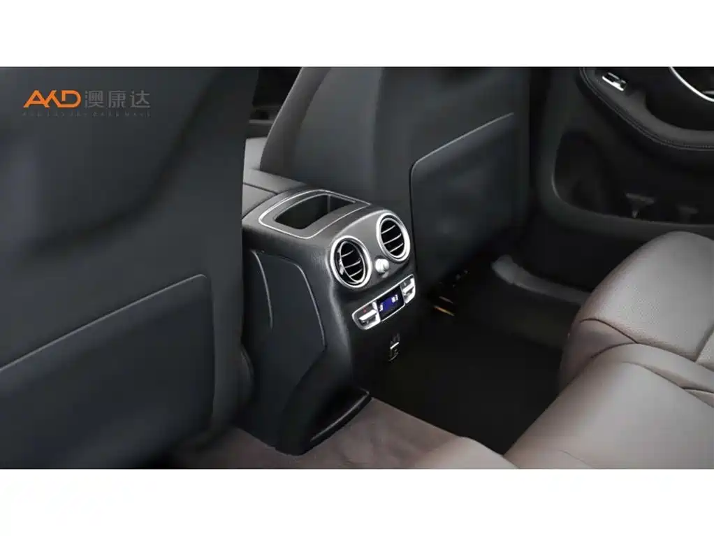 Mercedes-Benz GLC 2022 Facelift GLC 300 L 4MATIC Dynamic Collector's Edition фото 9