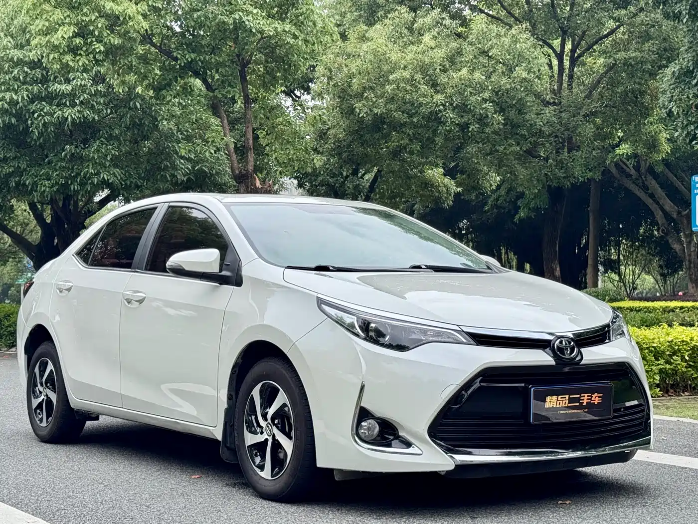 Toyota Levin 2017 Facelift 185T CVT Elite (China V) фото 3