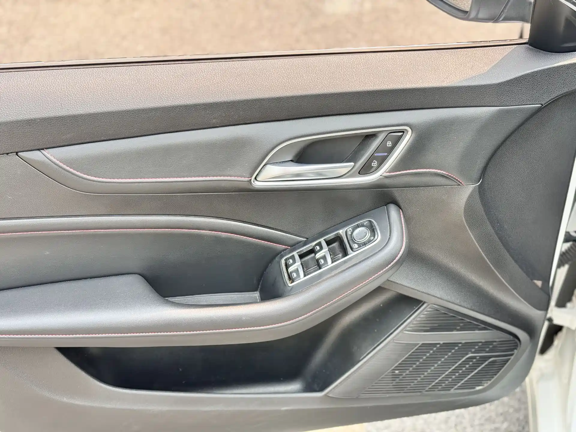 Фото 6 - MG MG6