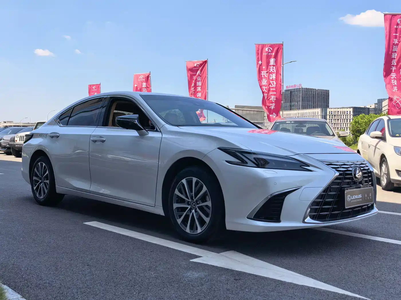 Lexus ES 2025 2025 200 Ultimate Edition
