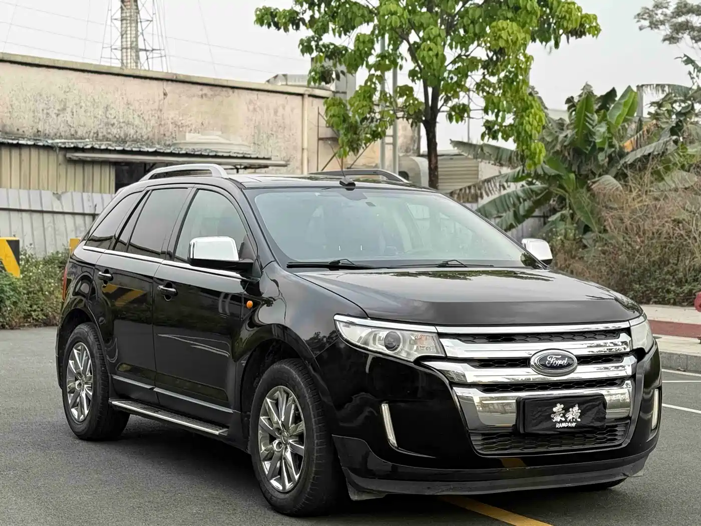 Ford Edge (Import) 2014 2012 2.0T Prestige