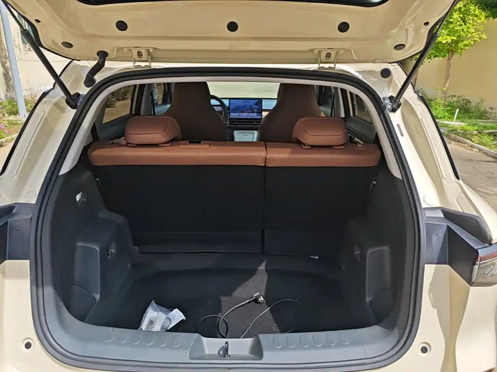 Wuling Motors Wuling Bingo S 2026 2025 Model 325km Premium Edition