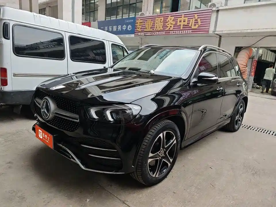 Mercedes-Benz GLE 2023 GLE 350 4MATIC Fashion фото 2