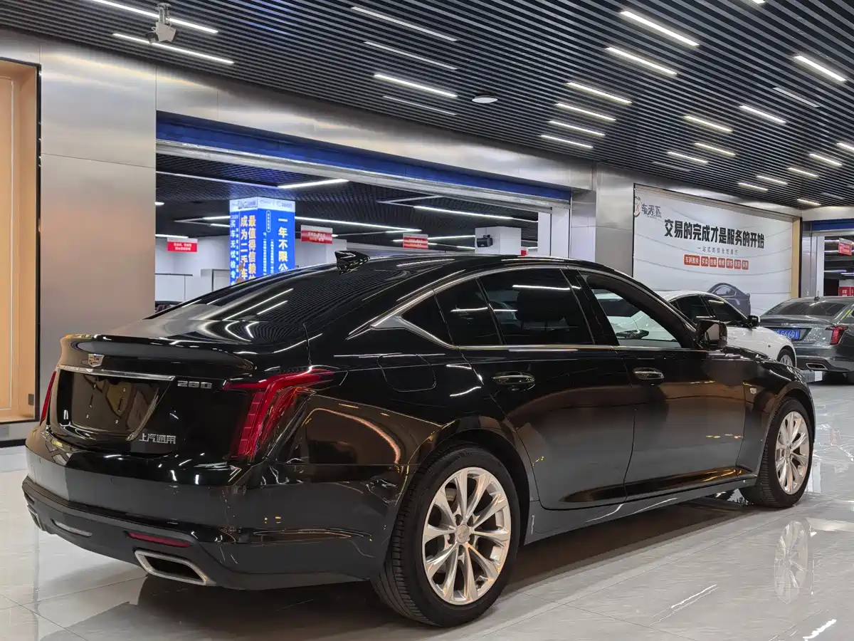 CADILLAC CT5