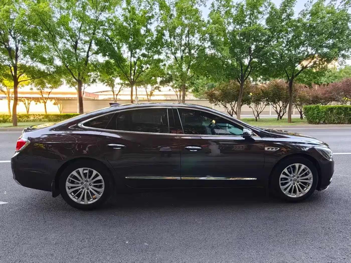Buick LaCrosse 2016 Model 28T Luxury фото 16