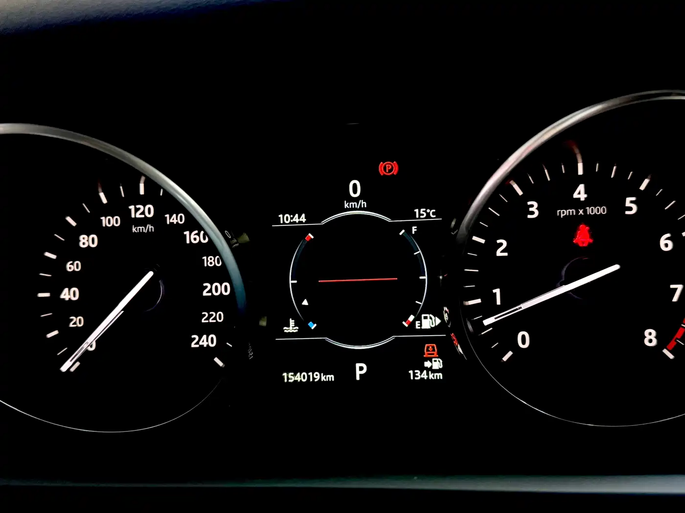 Land Rover Discovery 2017 3.0 SC V6 S фото 14