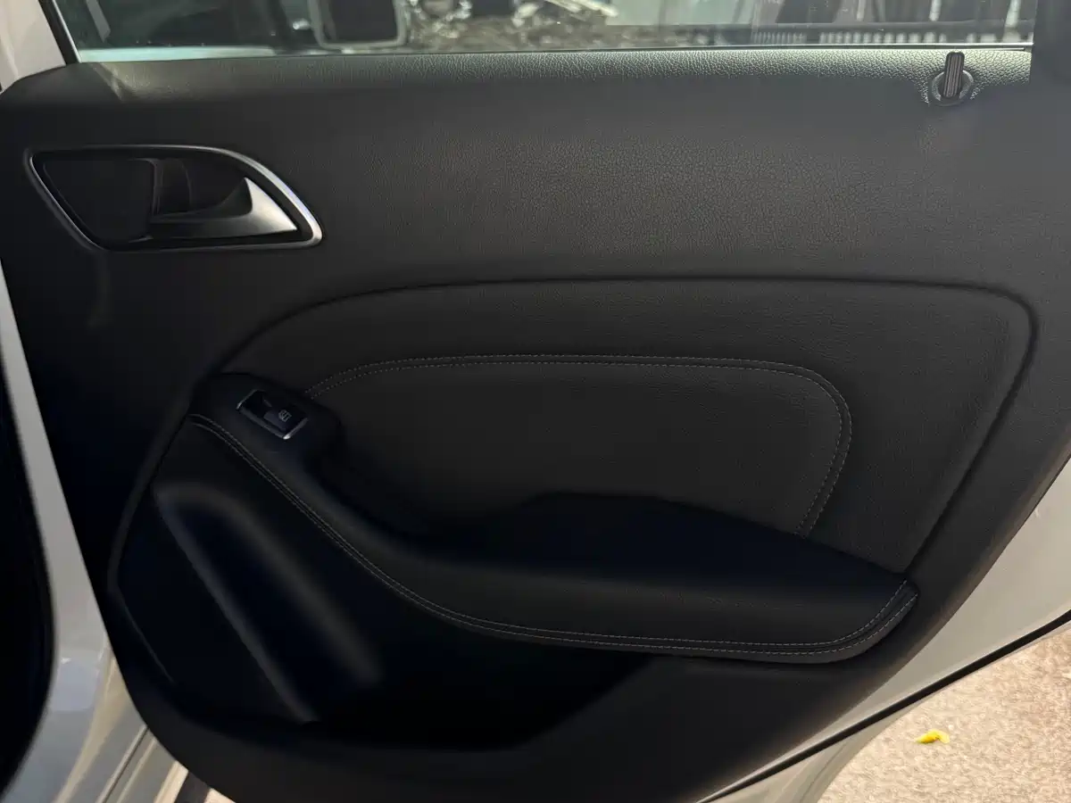 Mercedes-Benz B-Class 2017 B 200 Dynamic фото 7