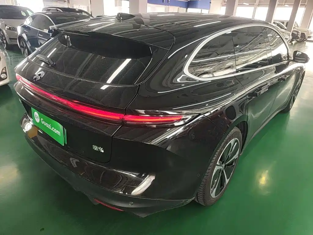 Фото 7 - NIO ET5T