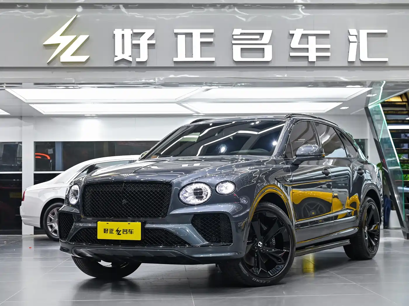 Bentley Bentayga 2022 4.0T V8