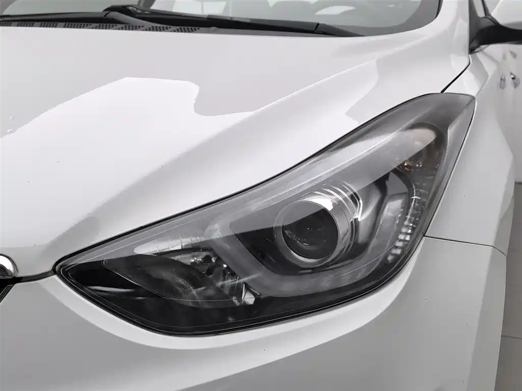 Hyundai Langdong 2016 1.6L Manual Premium Edition фото 7