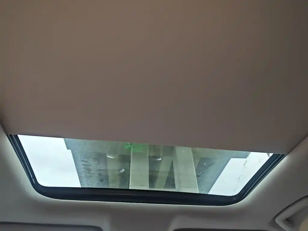 Changan CS95 2017 2017 2.0T FWD Zhiyuan Edition
