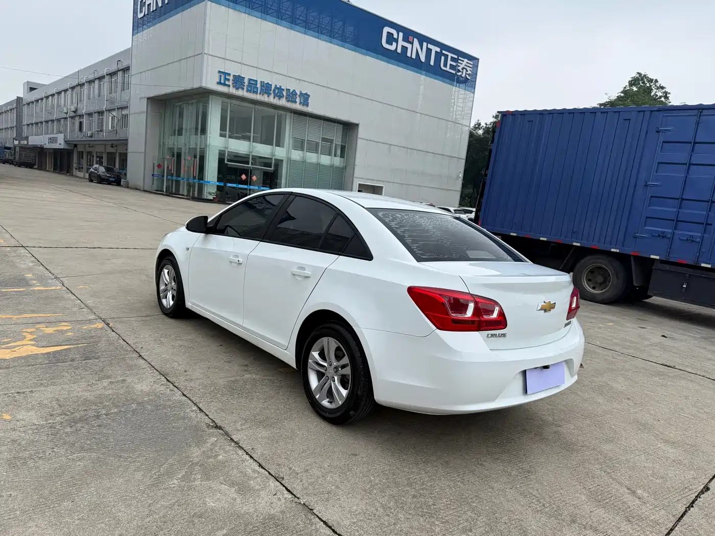 Chevrolet Cruze 2015 1.5L Classic SE MT фото 4