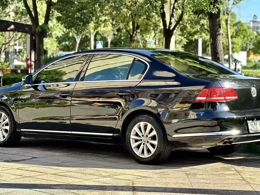 Volkswagen Magotan 2012 1.8TSI Premium фото 8