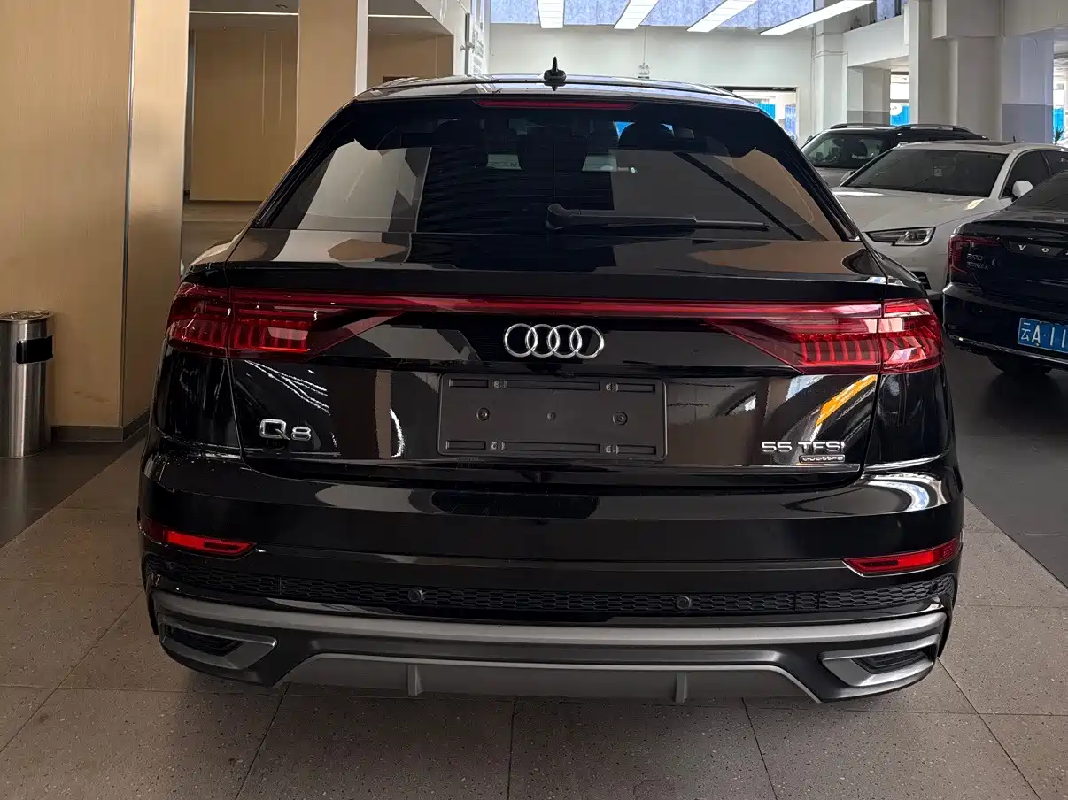 Audi Q8 2021 2021 Model 55 TFSI Luxury Dynamic