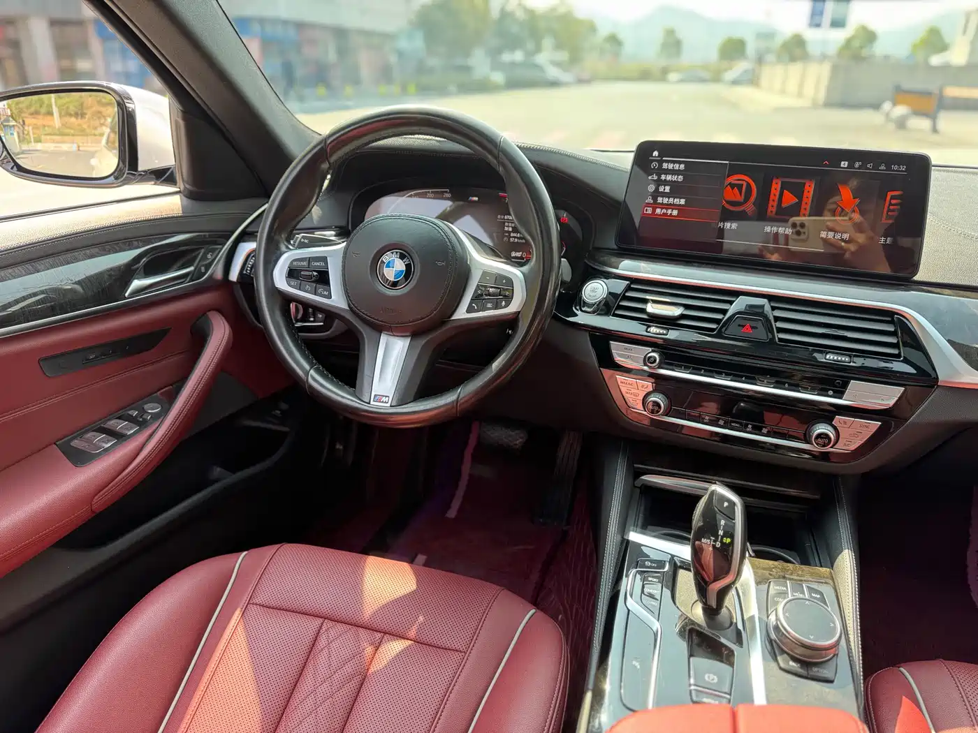 BMW 5 Series 2022 525Li M Sport Package фото 6