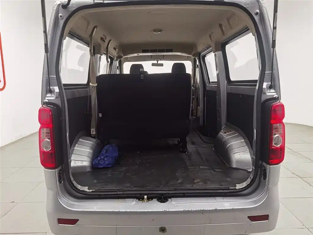 CHANGAN CHANGAN RUIXING M60