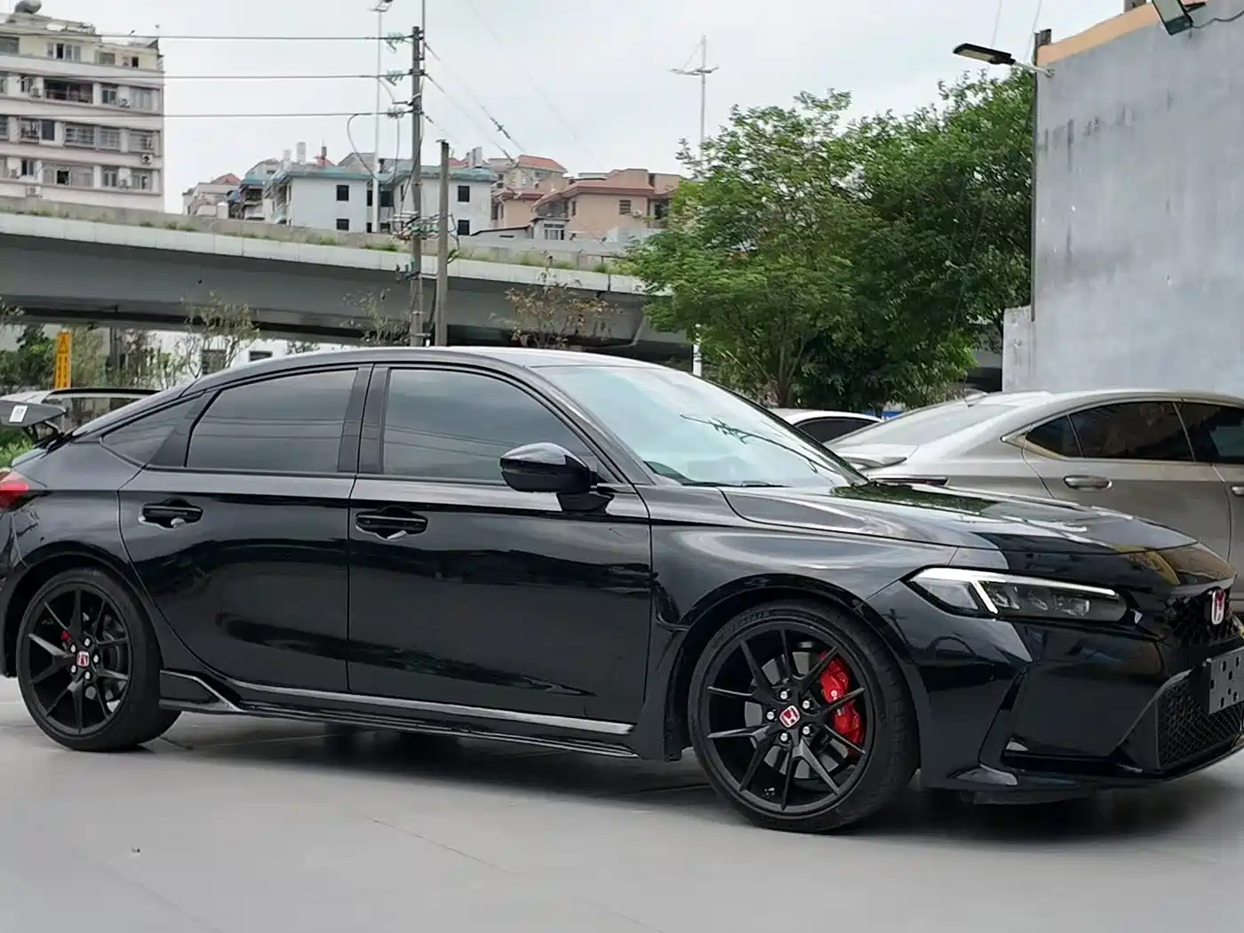 Honda Civic (Import) 2023 2.0T 420TURBO TYPE R фото 13