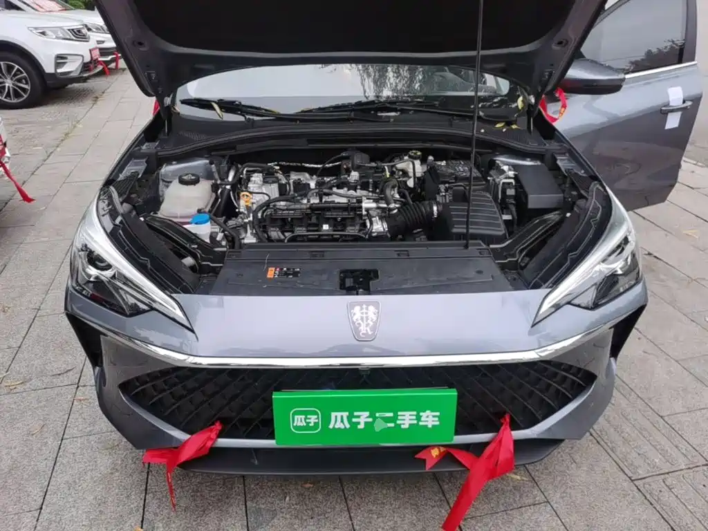 Roewe i5 2025 2023 1.5L CVT Luxury Edition