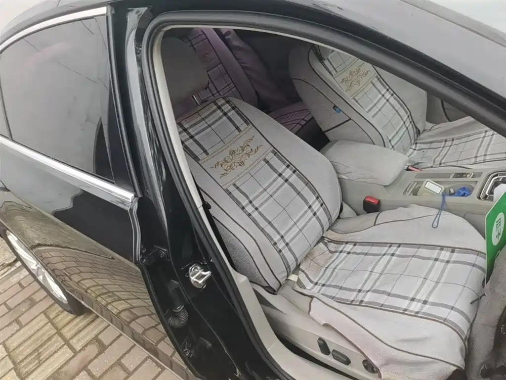 Volkswagen Magotan 2017 330TSI DSG Luxury фото 25