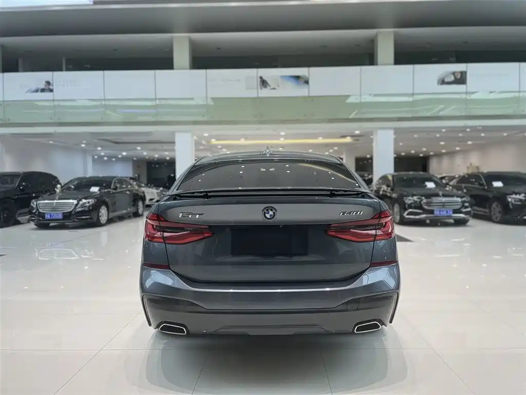 BMW 6 Series GT 2019 630i M Sport Package фото 8