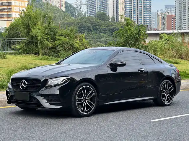 MERCEDES-BENZ E CLASS AMG