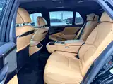Фото 6 - Lexus LS