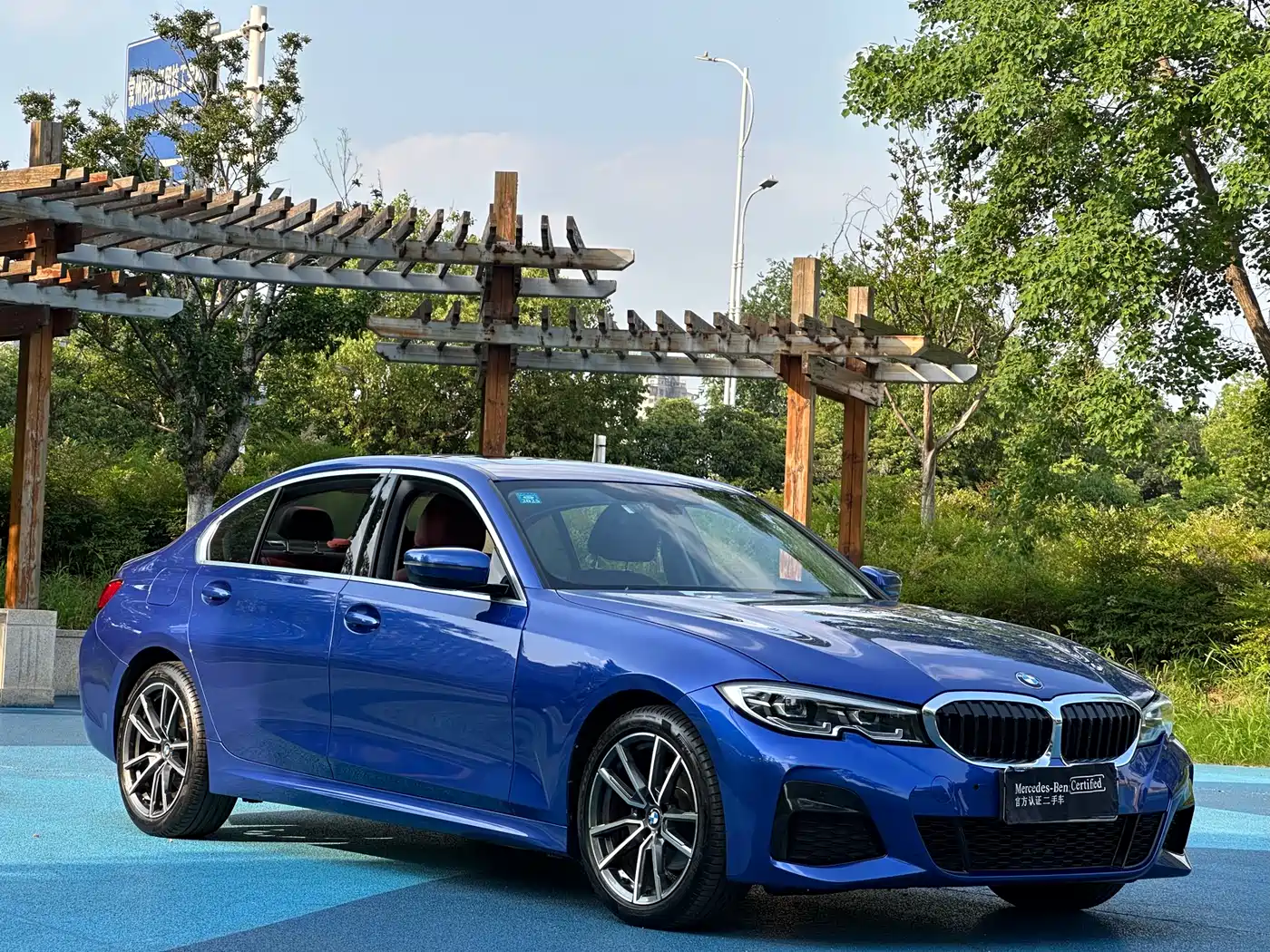 BMW 3 Series 2021 320i Sport Package фото 3