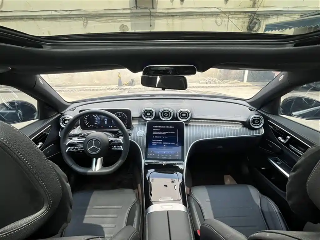 Mercedes-Benz C-Class 2024 C 260 L Sport фото 16