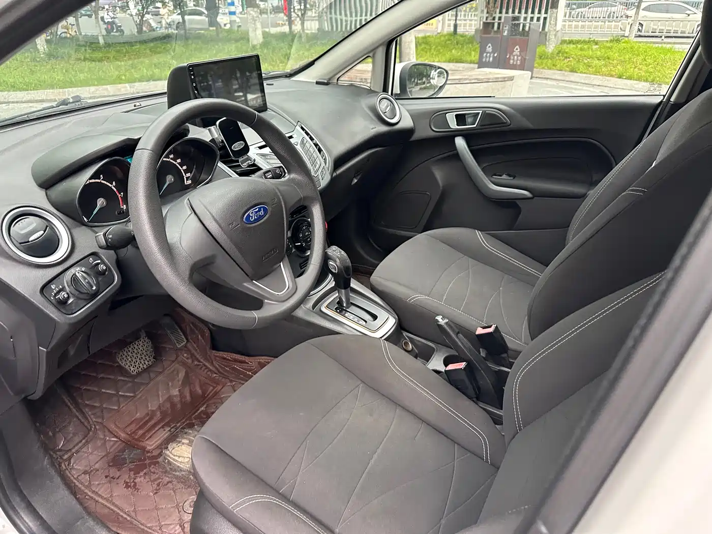 Ford Fiesta 2013 2013 Hatchback 1.5L Automatic Premium