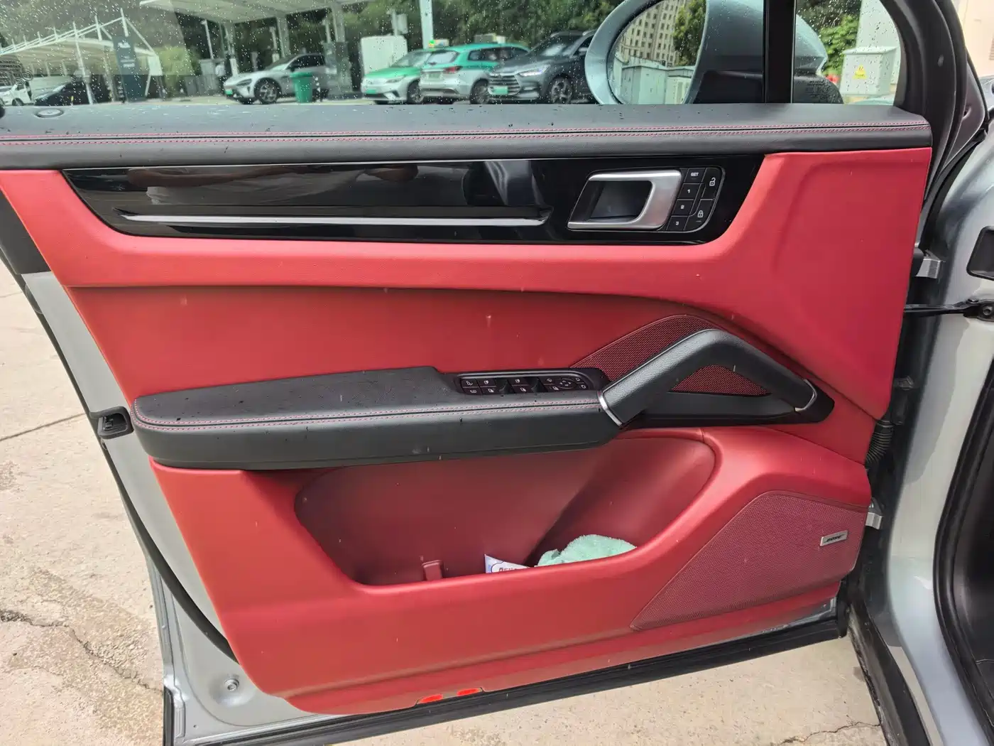 Porsche Cayenne New Energy 2023 2022 Cayenne E-Hybrid 2.0T Platinum Edition
