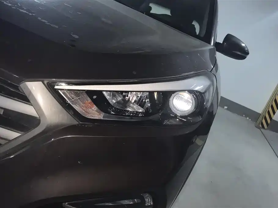 Hyundai Tucson 2015 1.6T Dual Clutch 2WD Smart фото 5