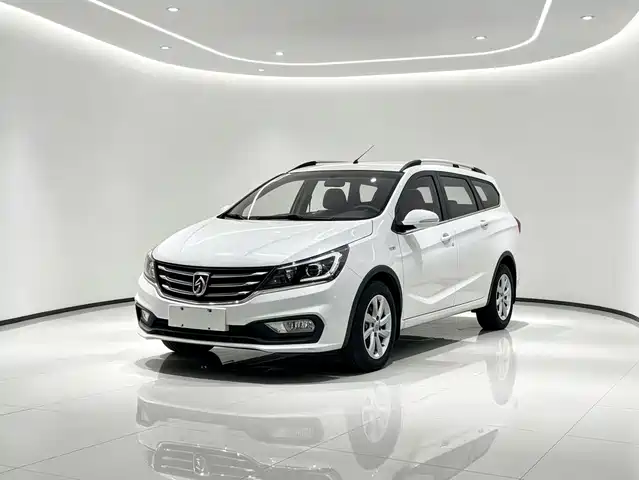  Baojun Baojun 310W 2017 1.5L Manual Fashion China VI