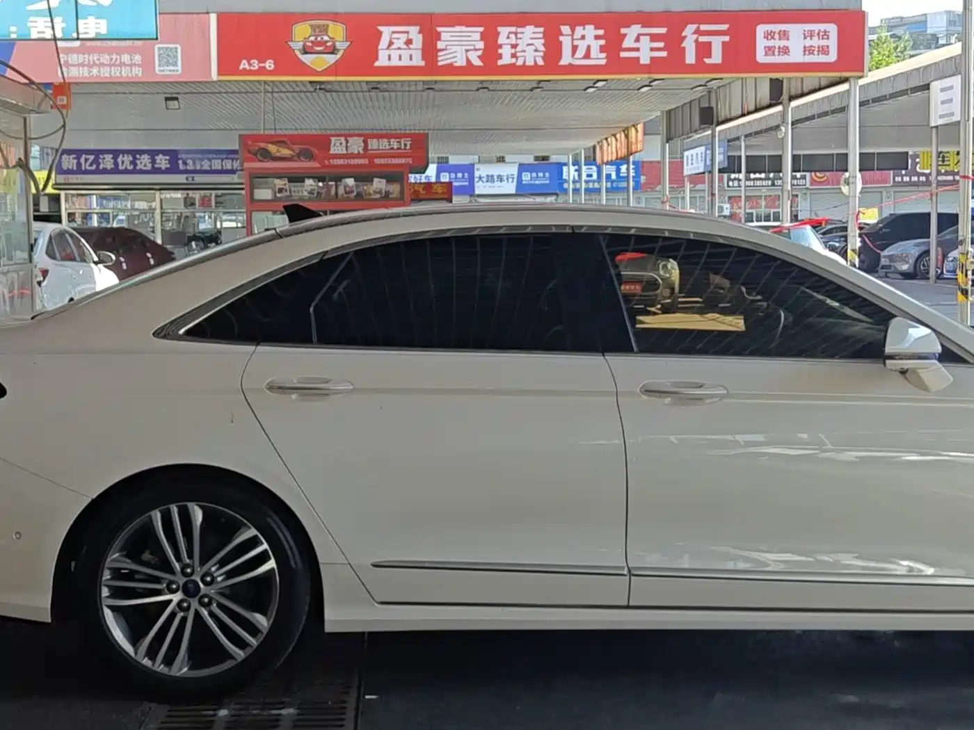 Ford Taurus 2021 2019 EcoBoost 245 Vignale Ultimate Edition