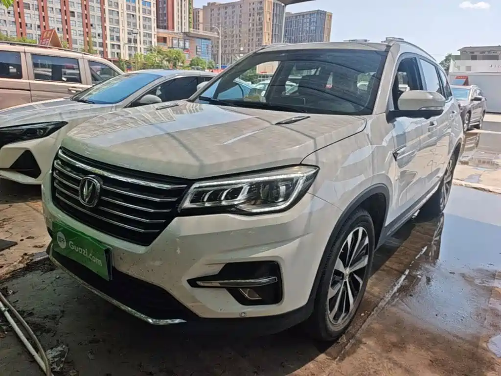 Фото 2 - Changan CS75