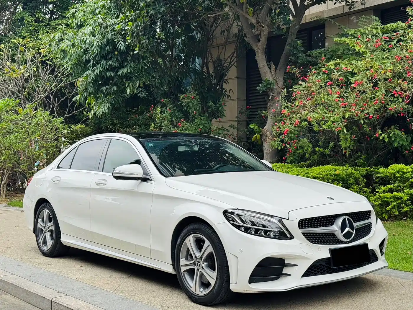 Mercedes-Benz C-Class 2019 C 260 L Sport фото 3