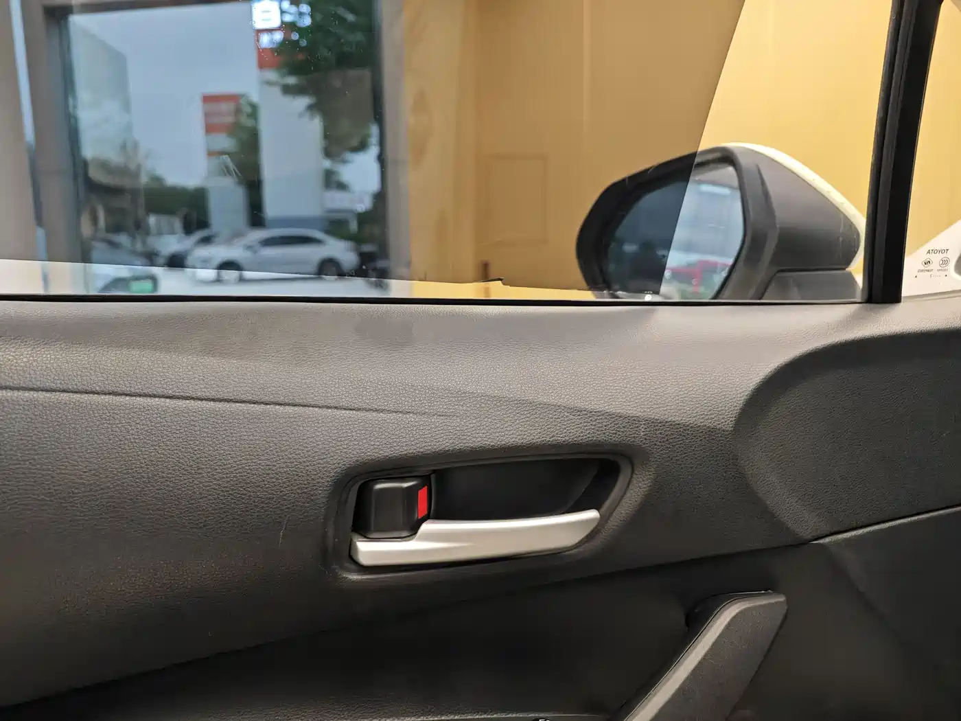 Toyota Levin 2022 TNGA 1.5L CVT Progressive Edition фото 8