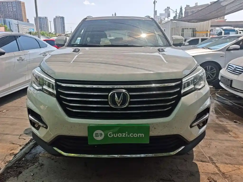 Фото 3 - Changan CS75