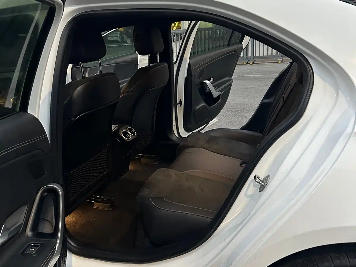 MERCEDES-BENZ A CLASS