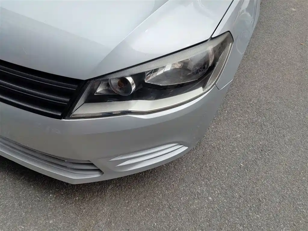 Volkswagen Jetta 2013 1.6L Automatic Fashion фото 18
