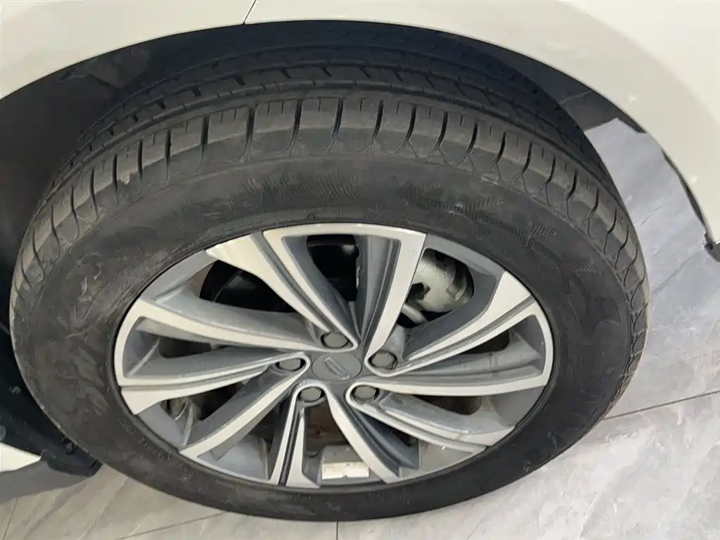 GEELY AUTOMOBILE VISION X6