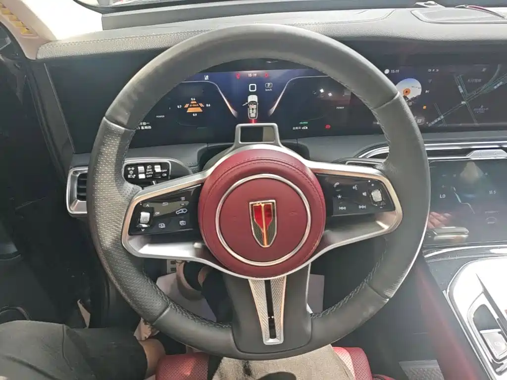 Hongqi E-HS9 2023 2022 660km Qi Chang Edition (6-seater)