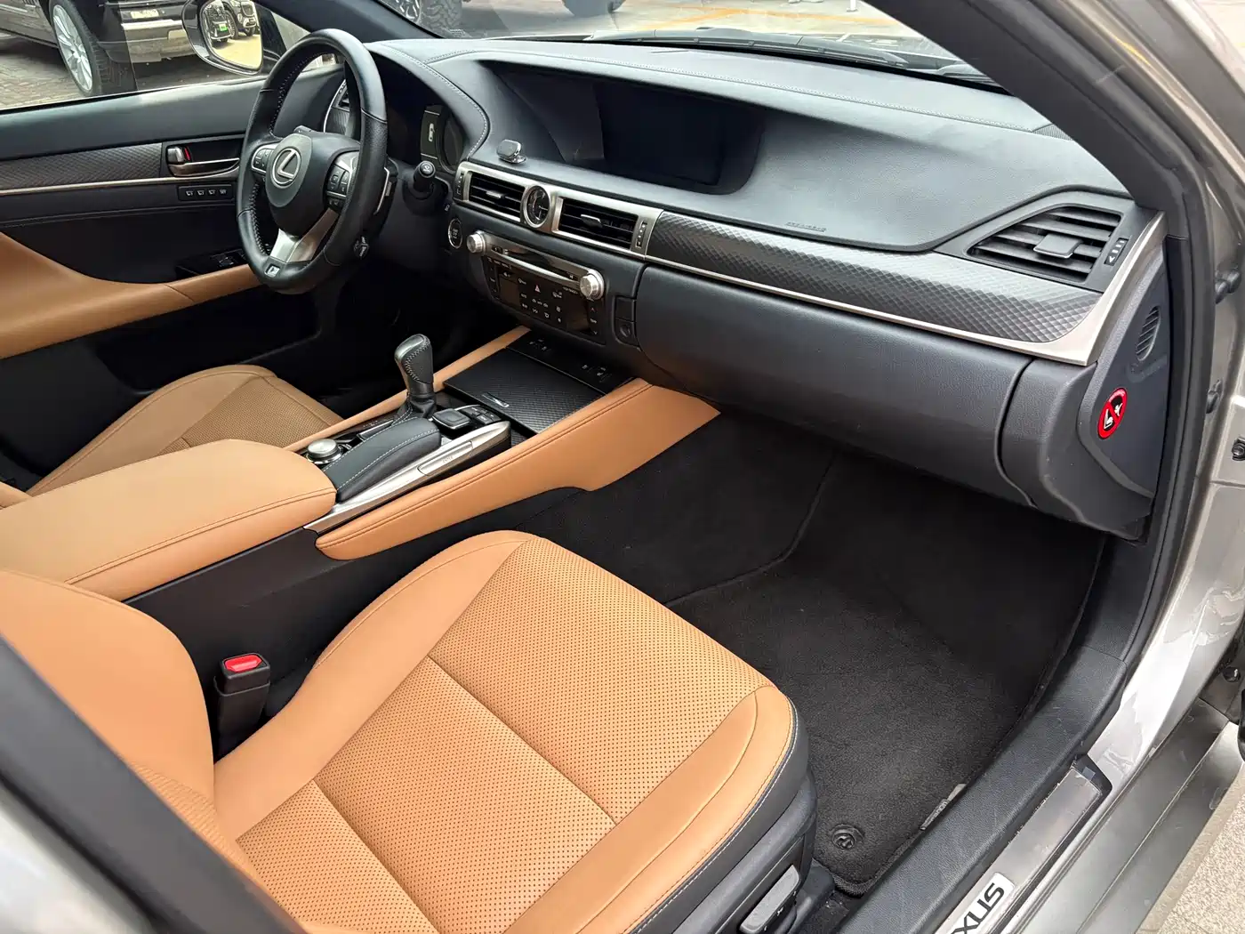 Lexus GS 2016 200t F SPORT фото 20