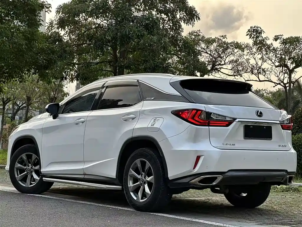 LEXUS RX