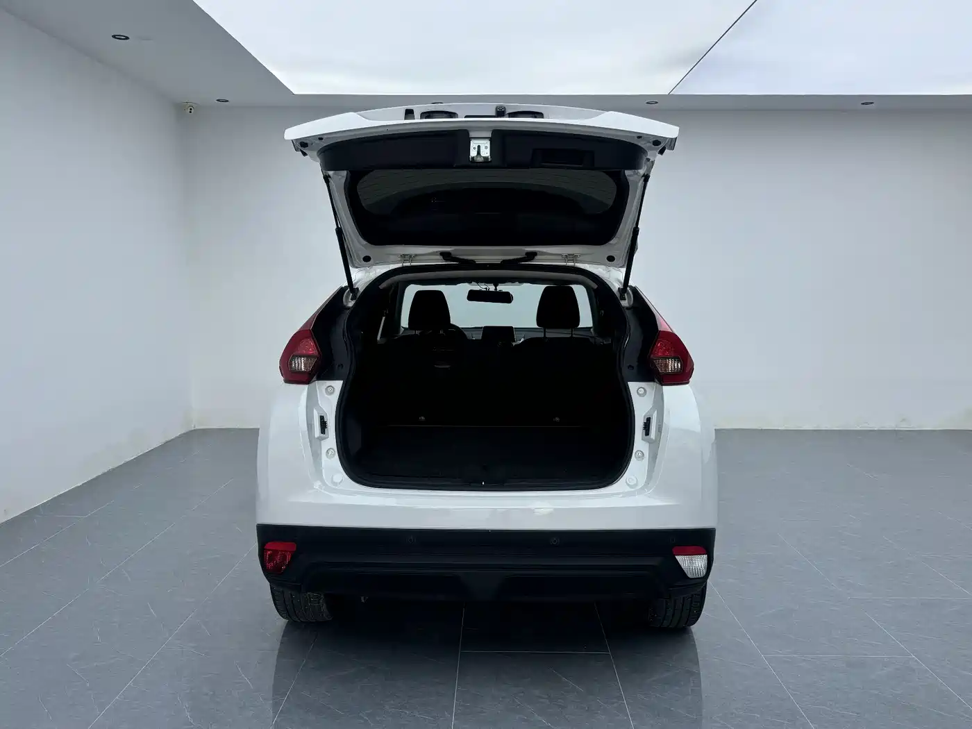 Фото 13 - Mitsubishi Eclipse Cross