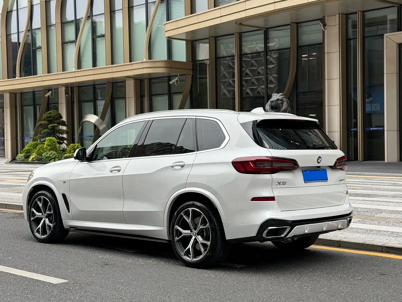 BMW X5 (Import) 2021 Facelift xDrive40i Exclusive M Sport Package фото 19