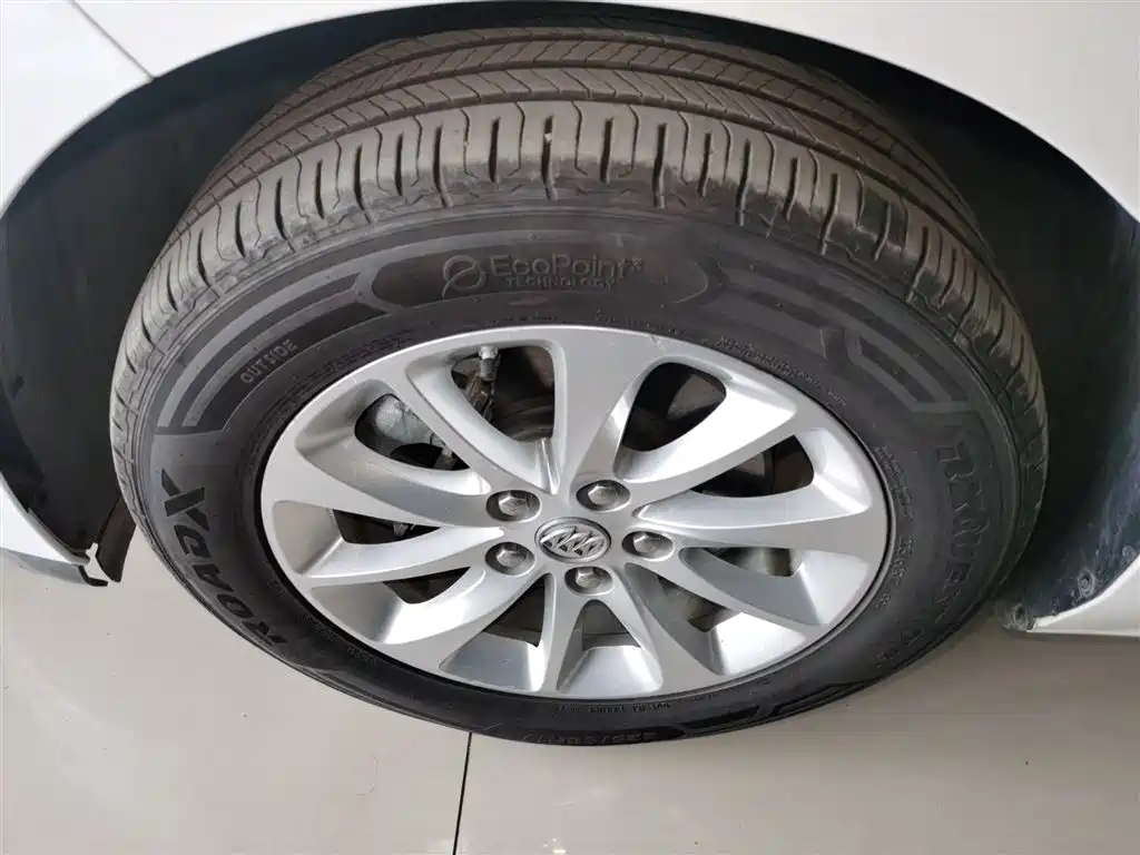 Buick GL8 2017 ES 28T Premium China V фото 23
