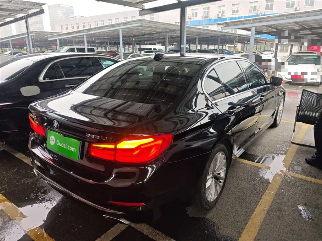 BMW 5 Series 2019 525Li Luxury Package фото 7