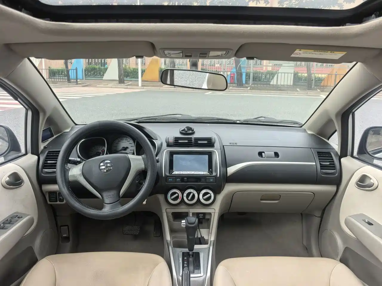 Everus S1 2013 2013 1.5L Automatic Luxury Edition