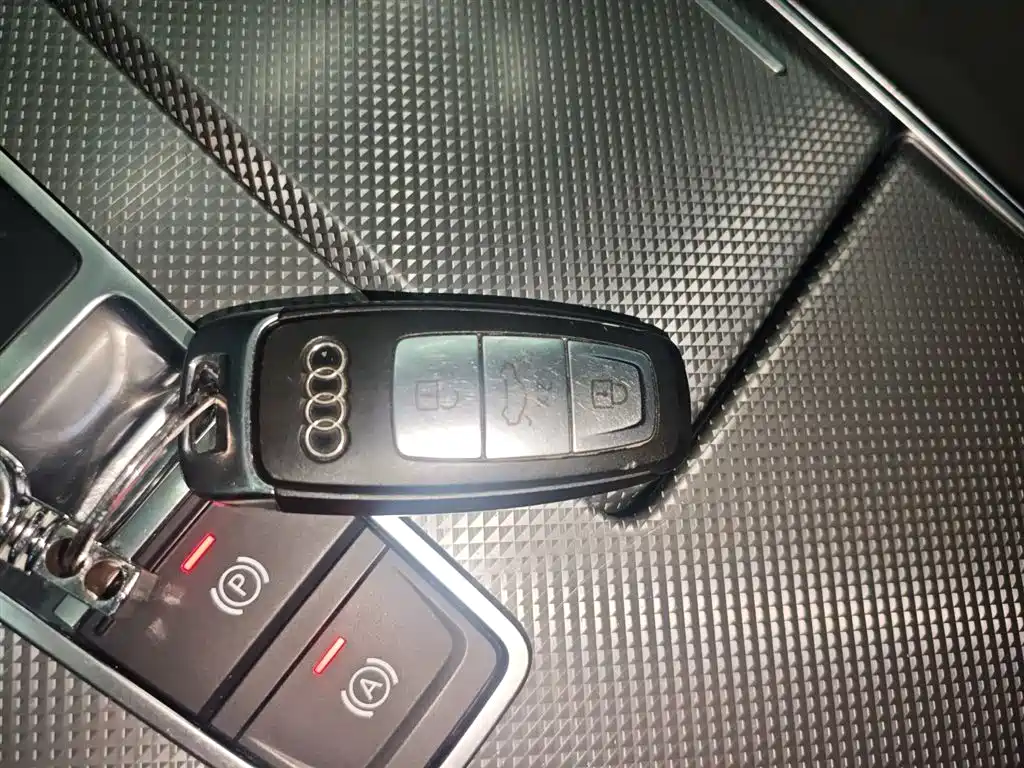 Audi A6L 2022 45 TFSI Premium Dynamic фото 17