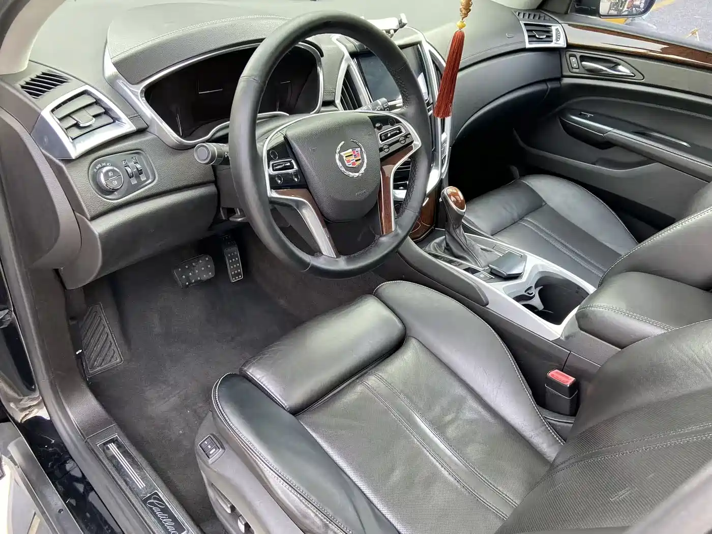 Фото 9 - Cadillac SRX